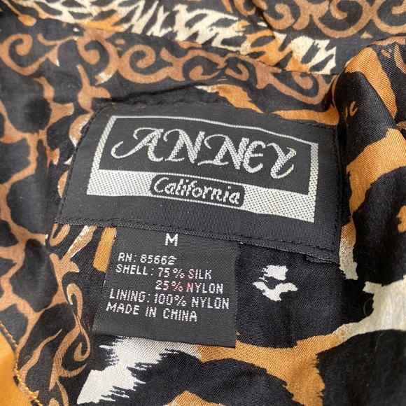 Jacket animal print M gold lining, working zipper closure, pockets - Picture 6 of 7